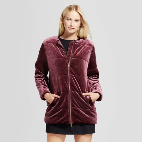 Who What Wear Quilted Velvet Coat - Picture 1 of 8